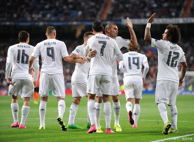 胡荷韬：伤病还没完全恢复，再将自己归为年轻球员就是懈怠了（胡荷韬：伤势未愈，不能再拿“年轻球员”当借口）