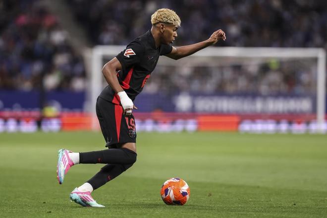 欧塞尔俱乐部执行主席巴蒂斯特·马勒布随马克龙代表团访华！